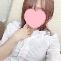 日葵ゆの【OL委員会】