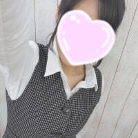 新倉まな【OL委員会】