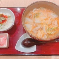 佐倉ゆな【OL委員会】