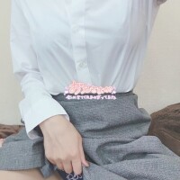 新倉まな【OL委員会】