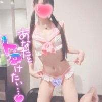 月乃かなん【OL委員会】