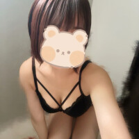 お座りポーズ💕