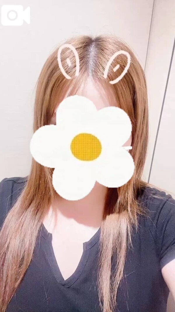 明日出勤いたします🌸