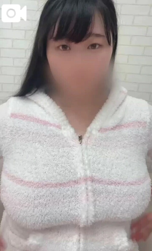 ぷるるん
