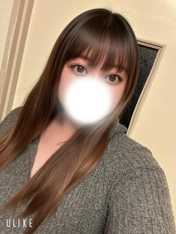 また明日🤍シフト追加しました