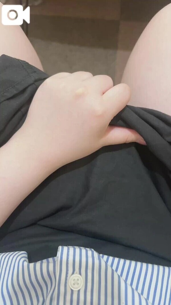 スカート脱いだら///