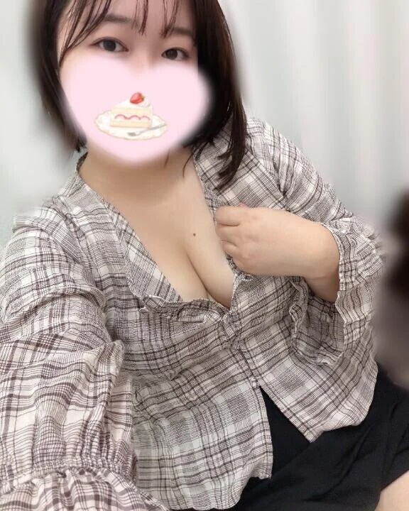 えっちなお姉さん🤭