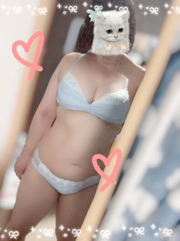 脱がせてっ？💞