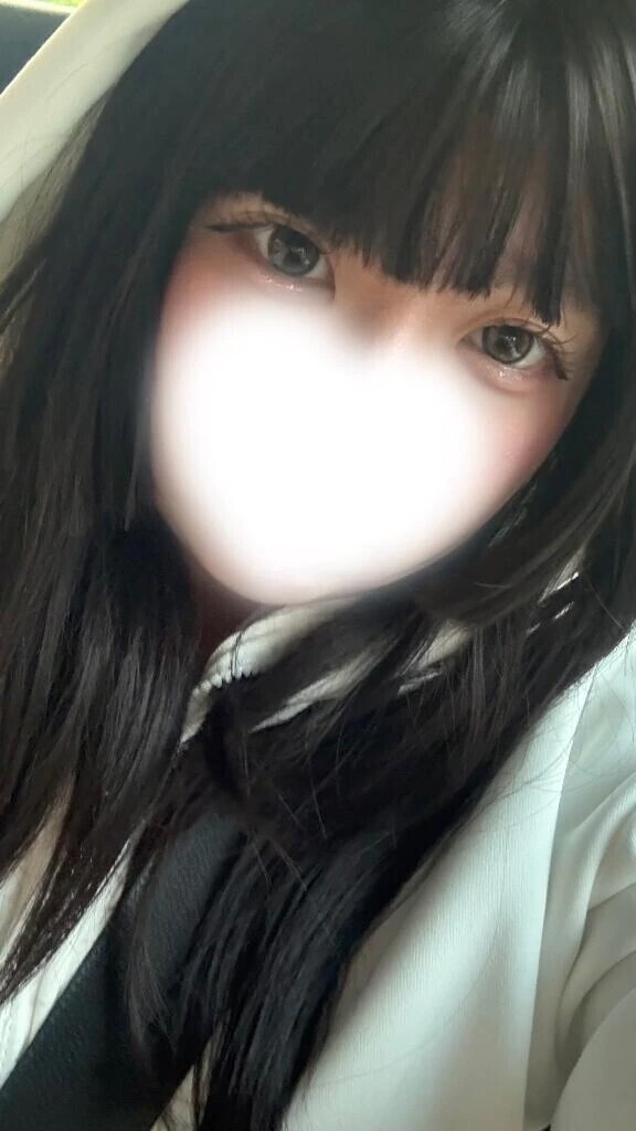 なにしてるの、？