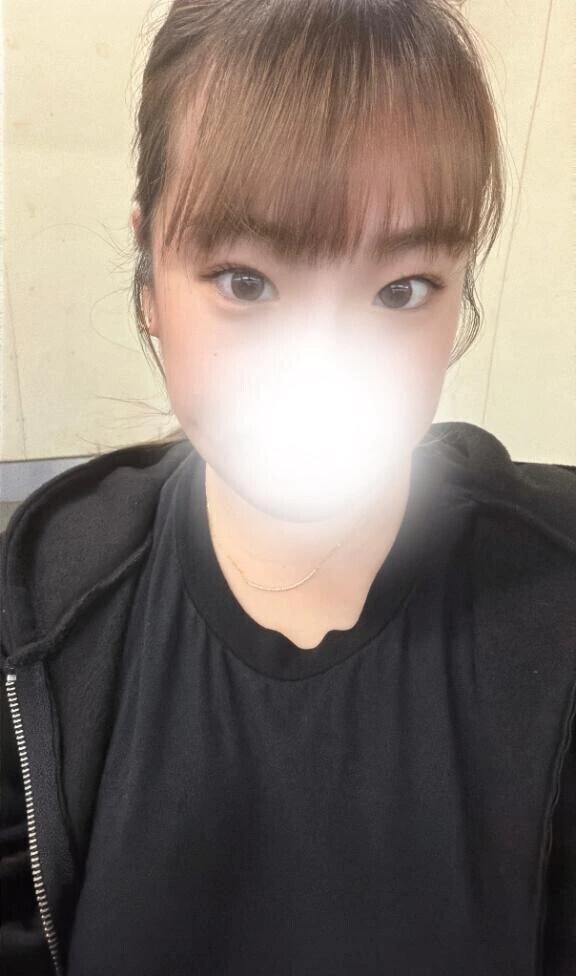 チラ見せ|ω･)
