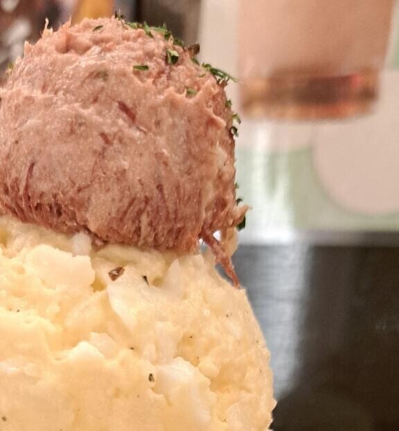 何にお金使う？