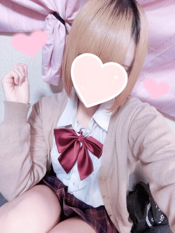 秋っぽせいふく??^_ .? _^