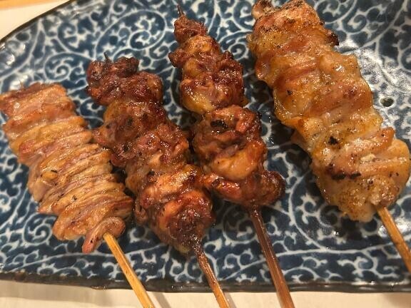 明日はお休みだから...?