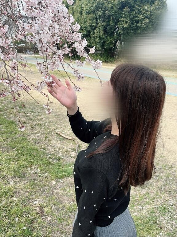 ?桜舞い散る中に忘れた記憶と