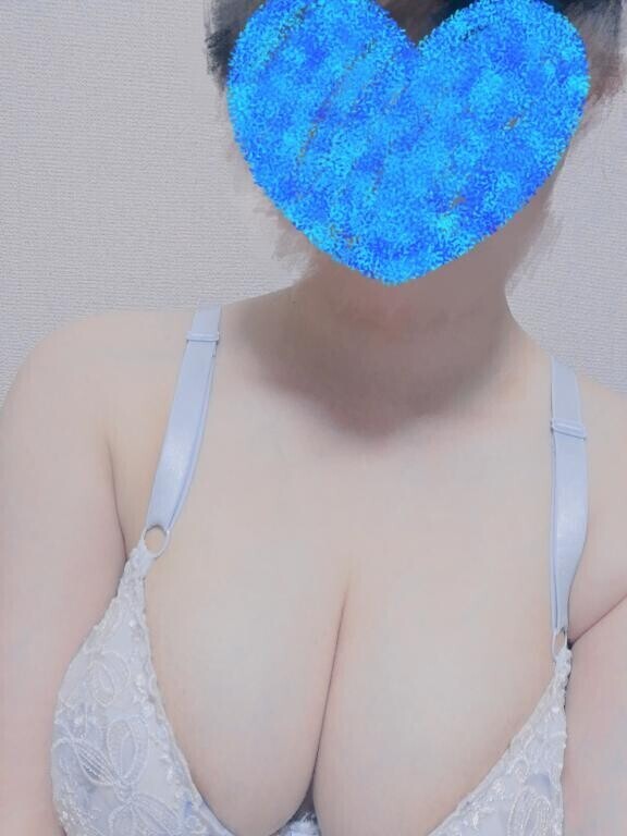 リップクリーム塗りたくらないとか……?