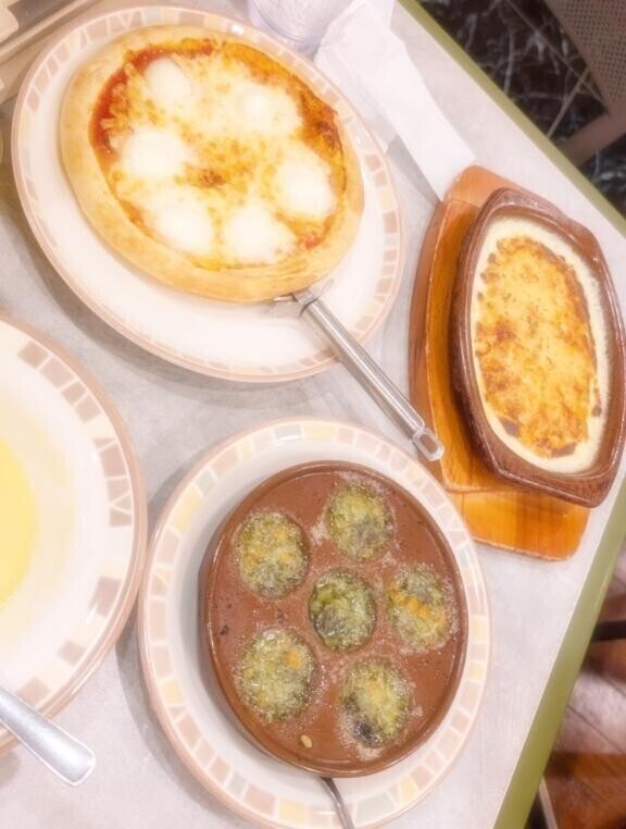 サイゼで喜ぶももか