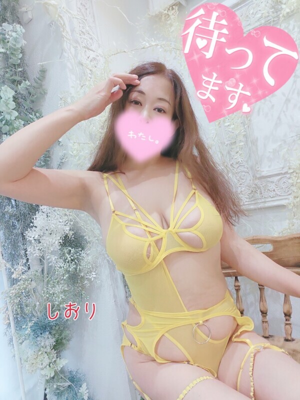 本日出勤です(コスプレあり〼)