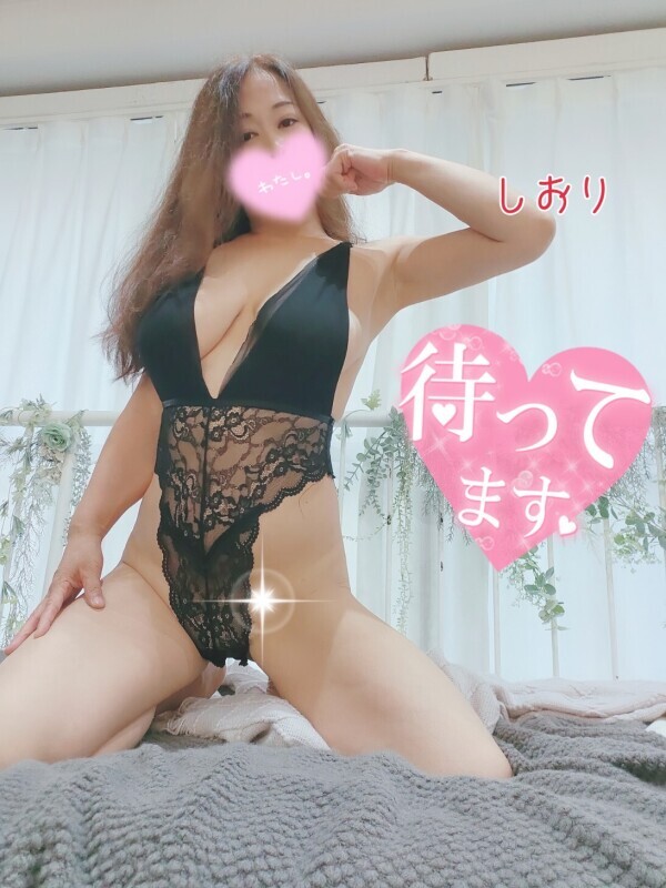 本日出勤です(コスプレあり〼)