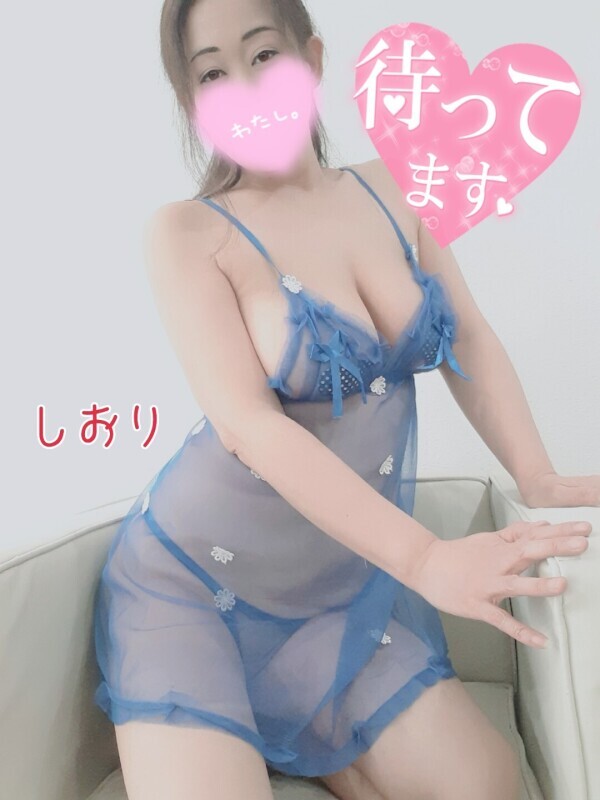 本日出勤です(コスプレあり〼)