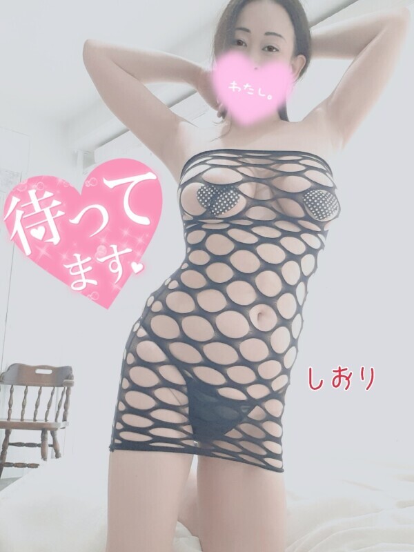 本日出勤です(コスプレあり〼)