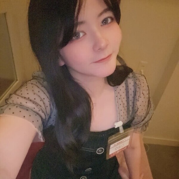 お洋服似合ってるかな..?