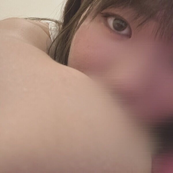 一緒に寝るだけじゃないよね？