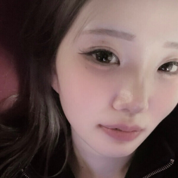 明日待ってるねん🥰