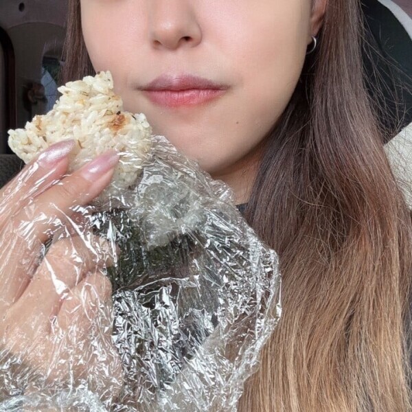おにぎり美味しい♪(๑ᴖ◡ᴖ๑)♪