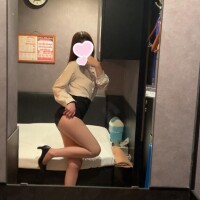足??