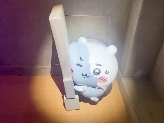 (ﾉ;･ω･)ｱﾂｲ…