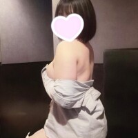 ゆりな