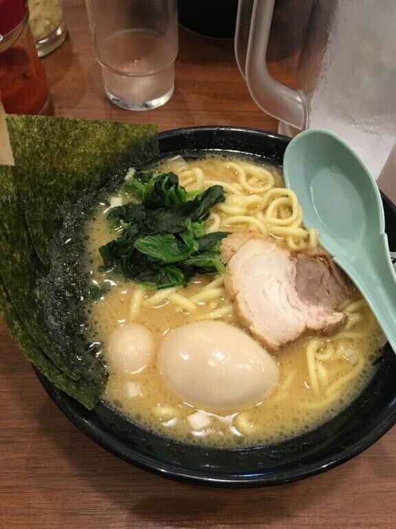 お昼ご飯は