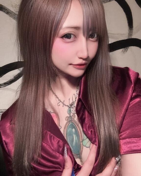 【出勤中】ワニ肉たべました??