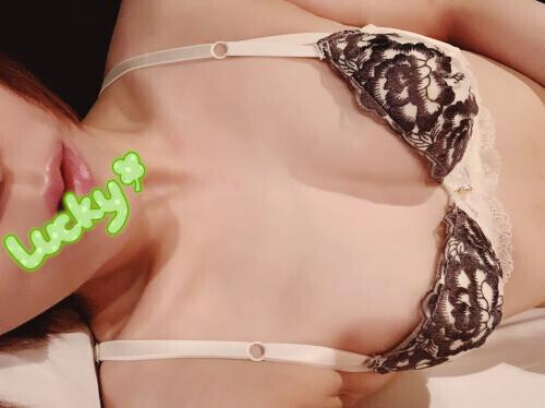 出勤しました☘️