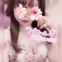 じっ…