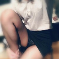 チラッ