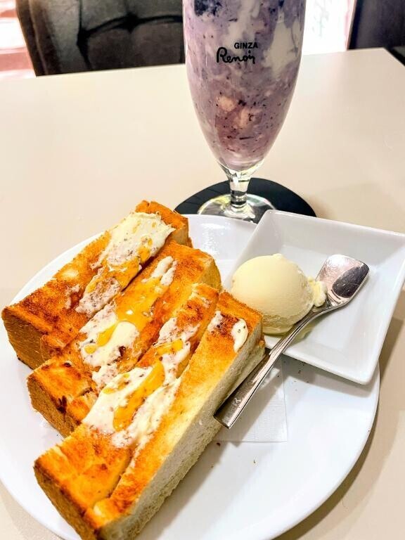  ハニートースト?