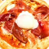 バッファローモッツァレラピザ?