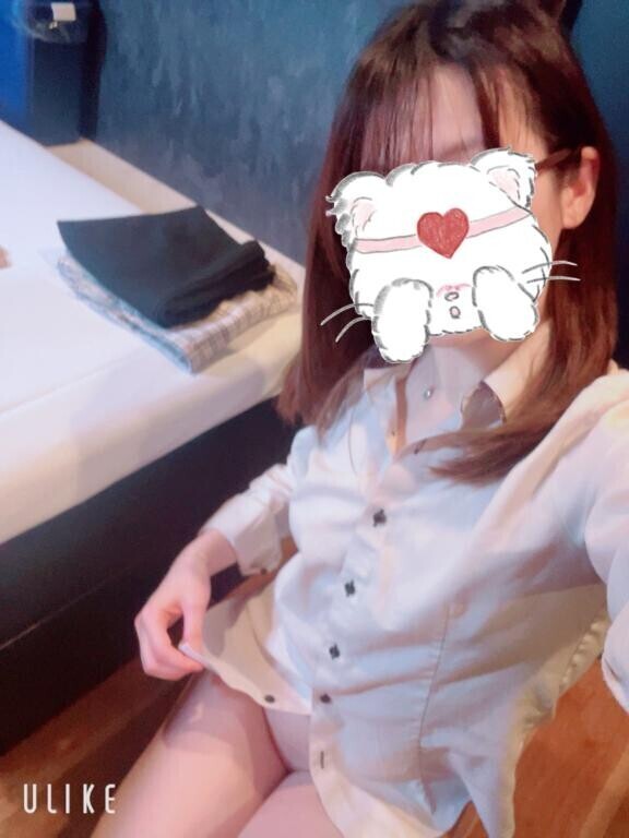 ノーパンサービス?