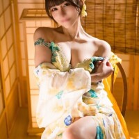 アカリ
