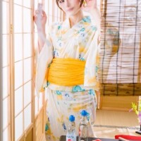 アカリ