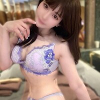 アカリ