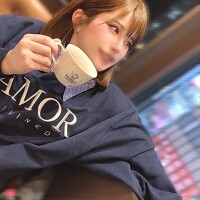 アカリ