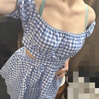 月替わり衣装。