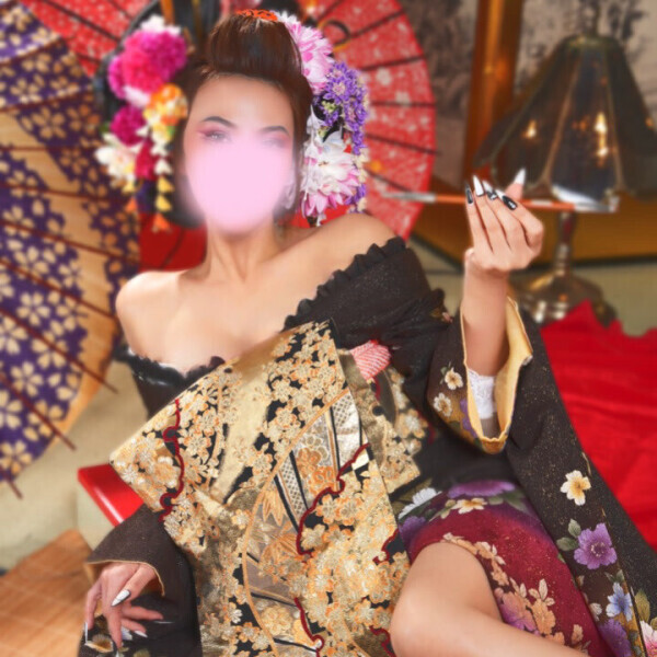 えいみはつい…おいらん変身😜明日探しに来てね✌︎