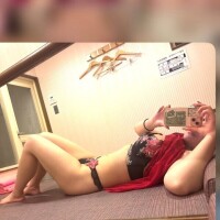 前職、AV女優。