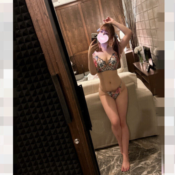 明日のご予約も始まってるよ🐰🍓