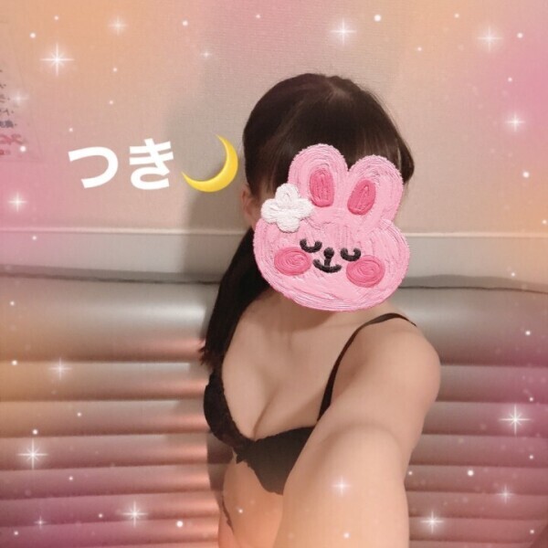 黒だよ😘つき🌙
