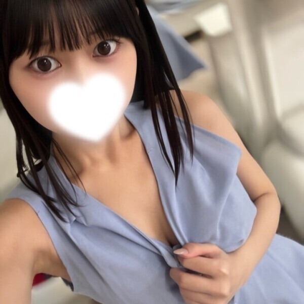 ショック…（ ;  ; ）