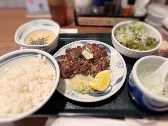 しゅヾ(・ω・)ゞ